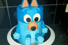 birthday-cake-bluey